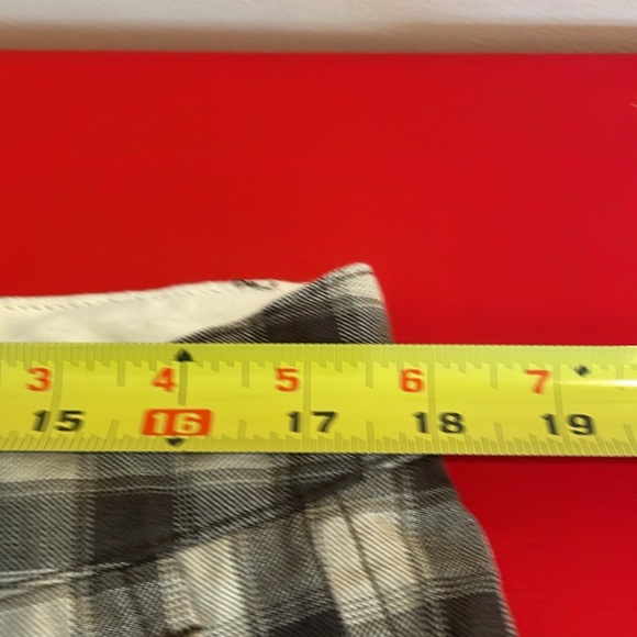 ⚡️SALE! MENS’ HUGO BOSS ALL COTTON PLAID PANTS (34R) - Picture 9 of 13